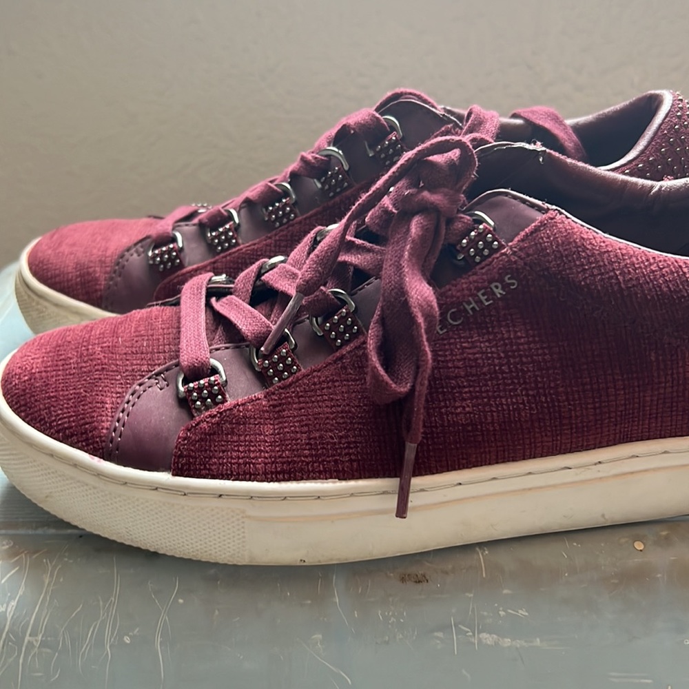 Almost new Sketches low tennis shoes - Picture 4 of 7